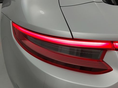 Certified 2019 Porsche 911 GT3 RS image 35
