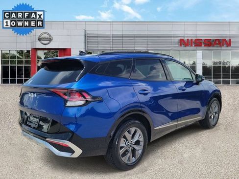 Used 2025 Kia Sportage SX FWD image 2