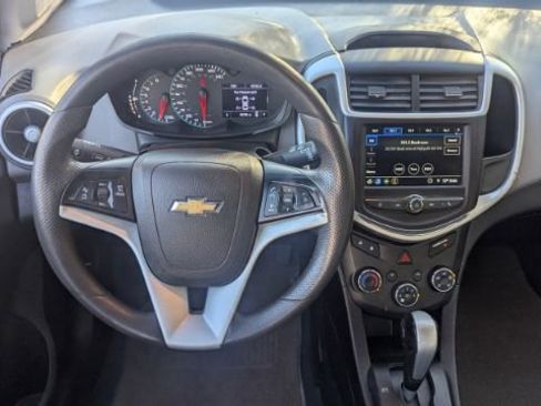 Used 2019 Chevrolet Sonic LT image 23