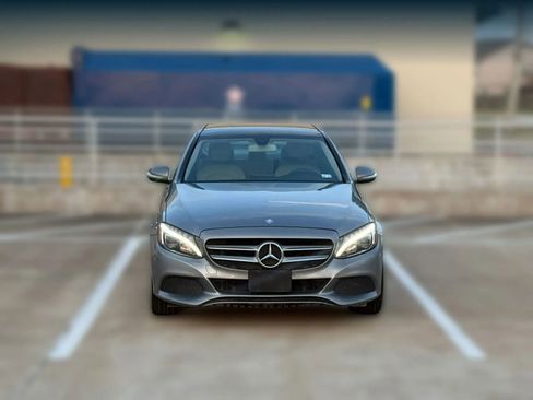 Used 2015 Mercedes-Benz C 300 4MATIC Sedan image 2