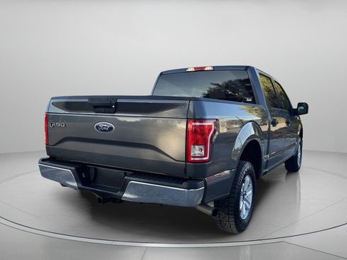 Used 2017 Ford F150 XLT w/ Trailer Tow Package image 3