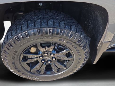 Used 2022 GMC Canyon AT4 AWD/4WD image 30
