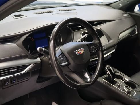 Used 2023 Cadillac XT4 Premium Luxury w/ Driver Assist Package AWD/4WD image 13