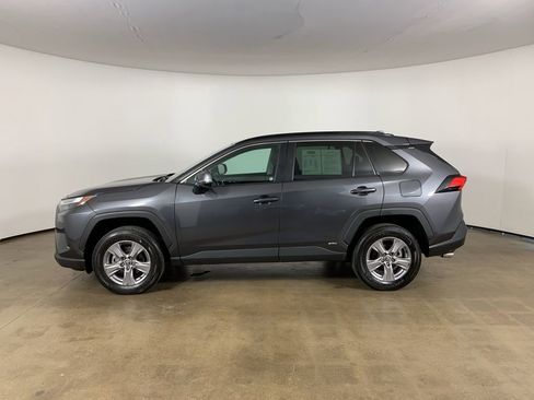 Used 2024 Toyota RAV4 XLE w/ Convenience Package AWD/4WD image 16