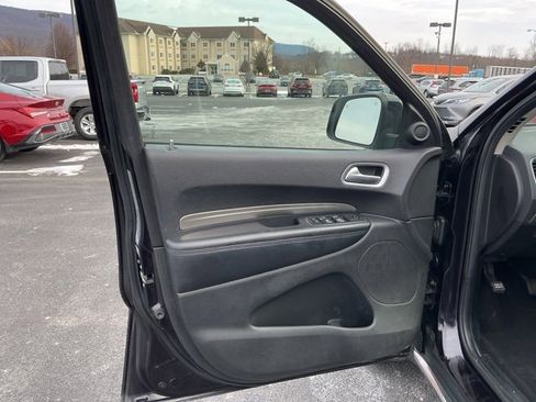 Used 2020 Dodge Durango SXT image 9