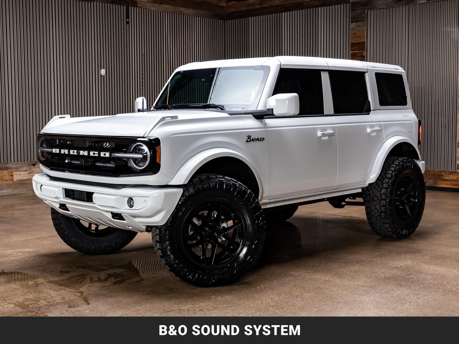 Used 2026 Ford Bronco Outer Banks AWD/4WD image 5