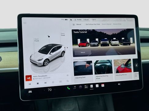 Used 2023 Tesla Model Y Long Range AWD/4WD image 19