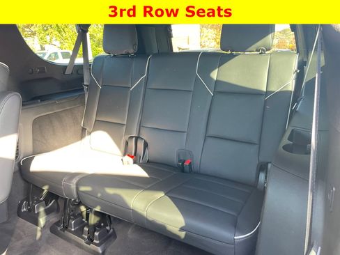 Used 2024 Cadillac Escalade ESV Sport w/ LPO, ONYX Package image 10