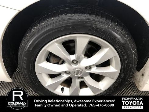 Used 2010 Nissan Sentra 2.0 S FWD image 26