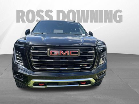 Used 2025 GMC Yukon XL AT4 Ultimate AWD/4WD image 2