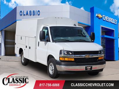 New 2025 Chevrolet Express 3500 w/ Power Convenience Package