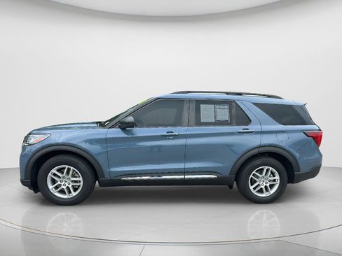 Used 2025 Ford Explorer Active w/ Active Comfort Package RWD image 10
