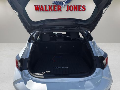 Used 2023 Toyota Corolla SE image 9