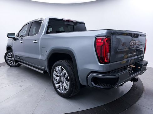 Used 2024 GMC Sierra 1500 Denali w/ Denali Reserve Package AWD/4WD image 15