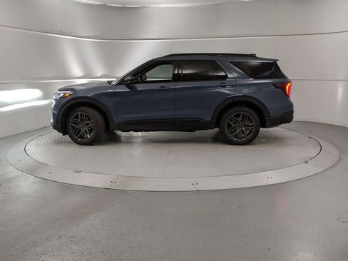 New 2025 Ford Explorer ST-Line w/ ST-Line Street Pack image 5