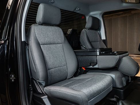 Used 2025 Ford F150 XL w/ Equipment Group 103A High image 19