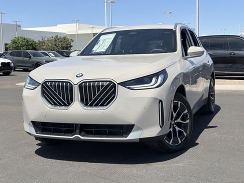 New 2026 BMW X3 xDrive30 w/ Premium Package AWD/4WD image 3