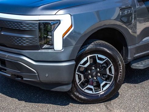 Used 2023 Ford F150 Lightning XLT AWD/4WD image 43
