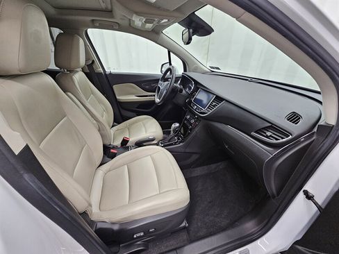 Used 2017 Buick Encore Essence w/ Experience Buick Package image 13