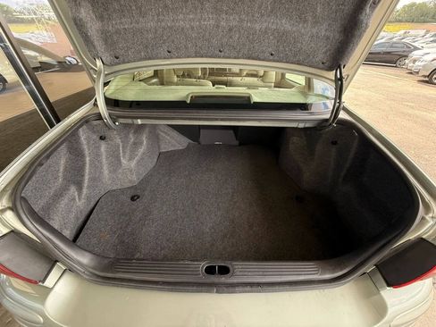 Used 2005 Buick Le Sabre Custom FWD image 12