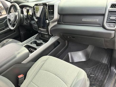 Used 2024 RAM 3500 Big Horn w/ Sport Appearance Package image 34