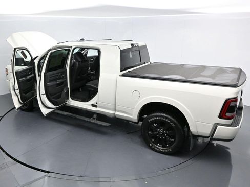 Used 2022 RAM 3500 Limited AWD/4WD image 46