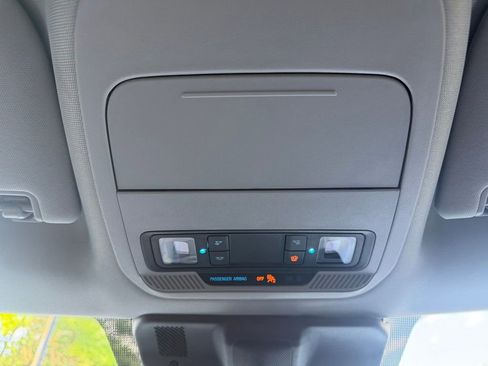 Used 2024 Ford F150 XLT w/ FX4 Off-Road Package AWD/4WD image 19