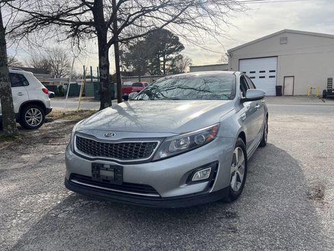 Used 2015 Kia Optima LX w/ Hybrid Convenience Package image 3