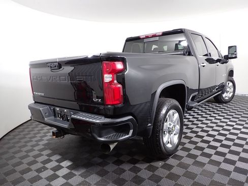 Used 2022 Chevrolet Silverado 3500 LTZ w/ Z71 Chrome Sport Edition AWD/4WD image 18