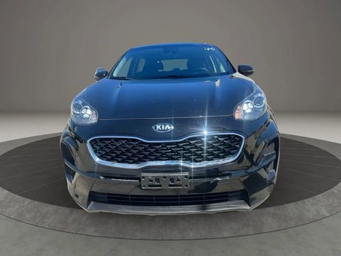 Used 2021 Kia Sportage LX w/ LX Fwd Popular Package image 2