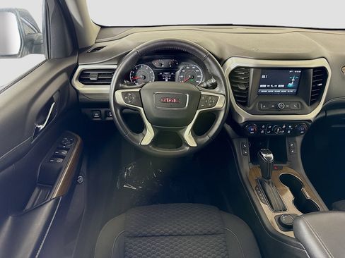 Used 2019 GMC Acadia SLE FWD image 17