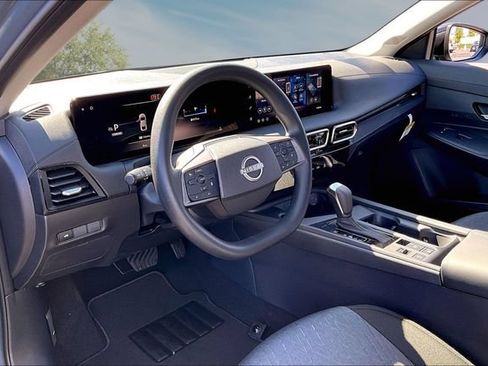 New 2026 Nissan Sentra SV w/ SV Convenience Package FWD image 7