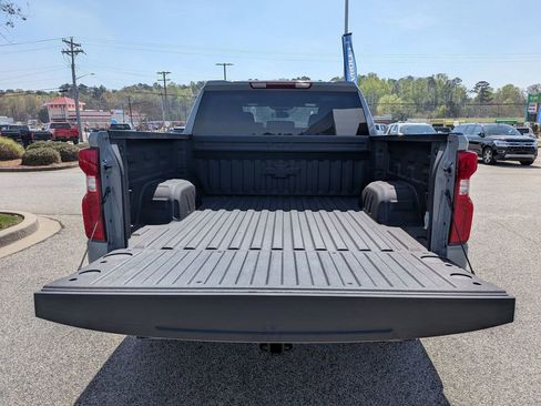 Used 2024 Chevrolet Silverado 1500 RST AWD/4WD image 29