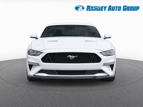 Used 2018 Ford Mustang GT Premium w/ GT Performance Package RWD image 5