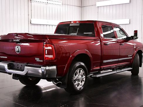 Used 2020 RAM 2500 Laramie image 7