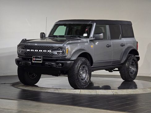 New 2025 Ford Bronco Badlands w/ Sasquatch Package image 6