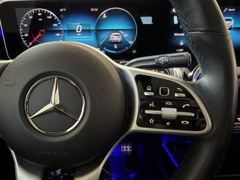 Used 2020 Mercedes-Benz GLB 250 w/ AMG Line image 23