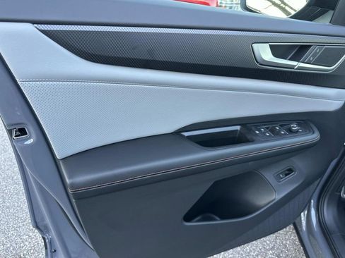 New 2026 Volkswagen Atlas Peak Edition image 14