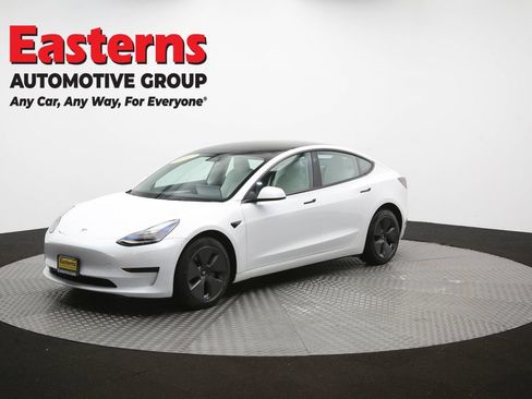 Used 2023 Tesla Model 3 Standard Range RWD image 52