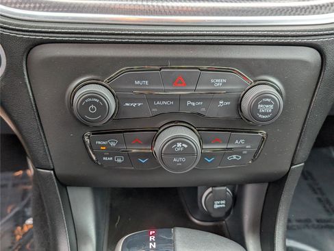 Used 2022 Dodge Charger SRT Hellcat w/ Harman/Kardon Audio Group image 30