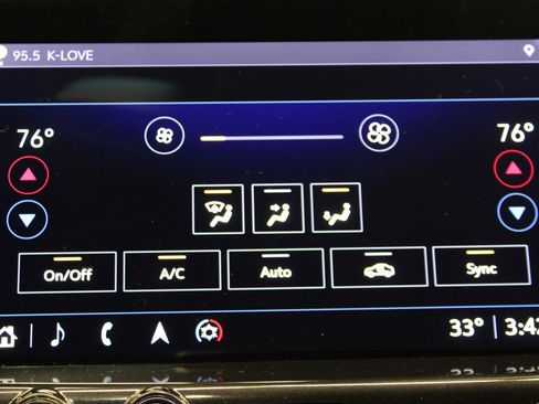 Certified 2021 Cadillac CT5 Luxury w/ Sun And Sound Package image 30