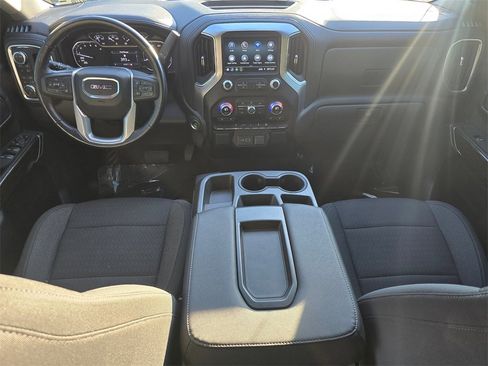 Used 2022 GMC Sierra 1500 Elevation w/ LPO, Elevation Black Package image 52
