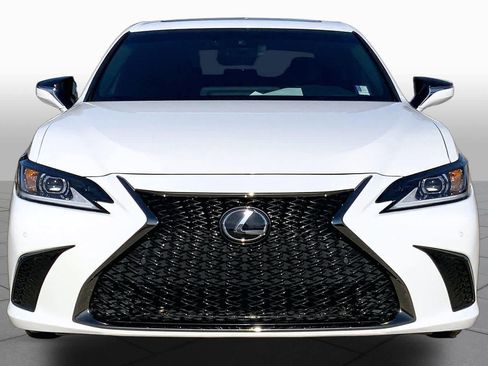 Used 2023 Lexus ES 350 F Sport w/ Accessory Package (Z2) FWD image 4
