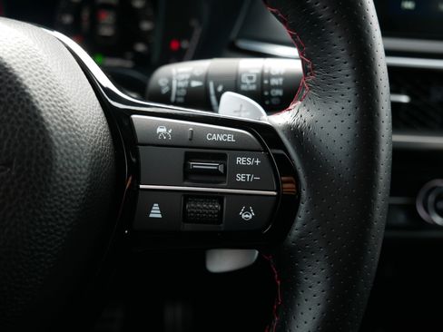 Certified 2025 Acura ADX A-Spec image 29