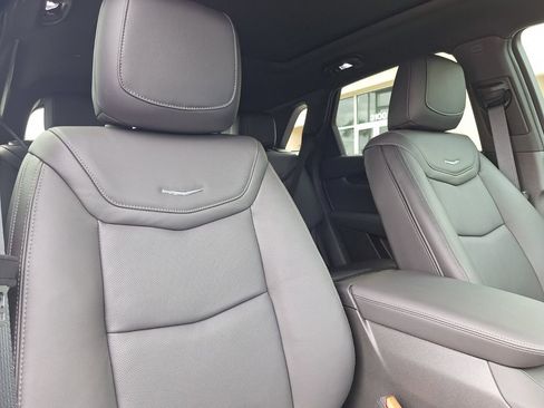 New 2026 Cadillac XT5 Premium Luxury w/ LPO, ONYX Package FWD image 28