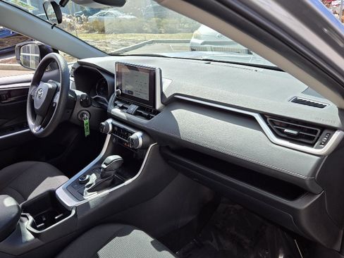 Used 2025 Toyota RAV4 LE image 16