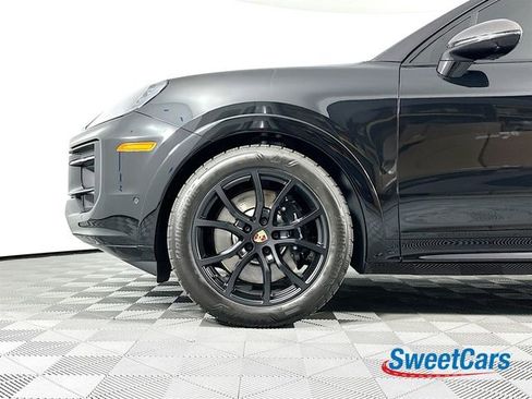 Used 2026 Porsche Cayenne GTS AWD/4WD image 49