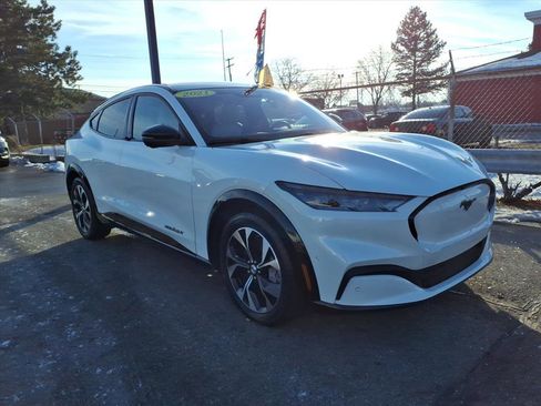 Certified 2021 Ford Mustang Mach-E Premium image 3