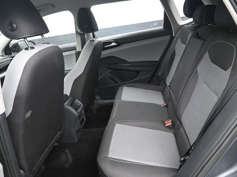 Used 2024 Volkswagen Taos S FWD image 14