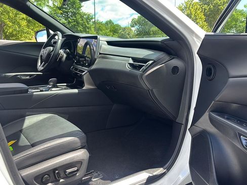 Used 2023 Lexus RX 350 w/ Cold Area Package AWD/4WD image 15